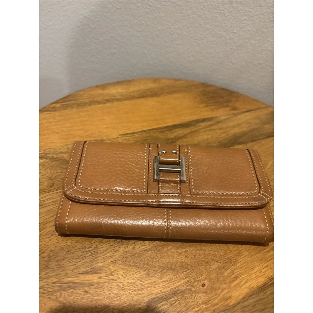 FOSSIL Brown Pebbled Leather~Trifold Wallet w/Buckle & Stitch Design~Women's‎